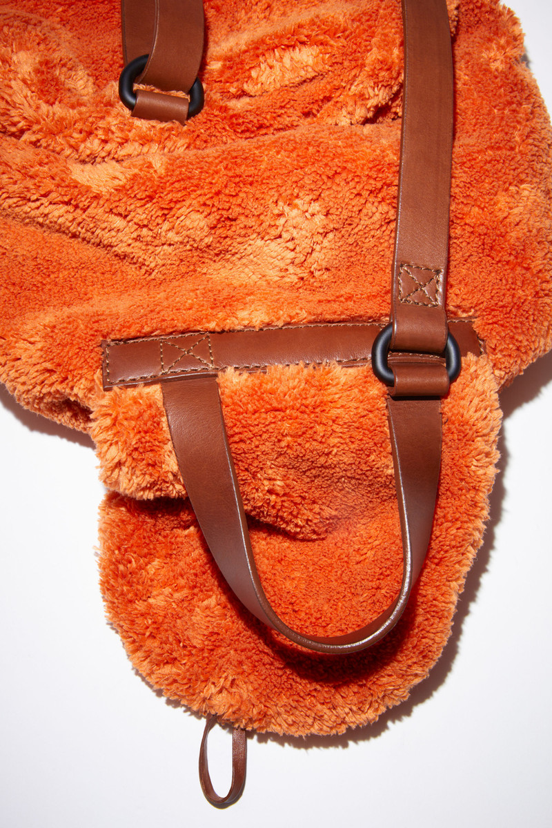 Furry fleece backpack - Orange 6
