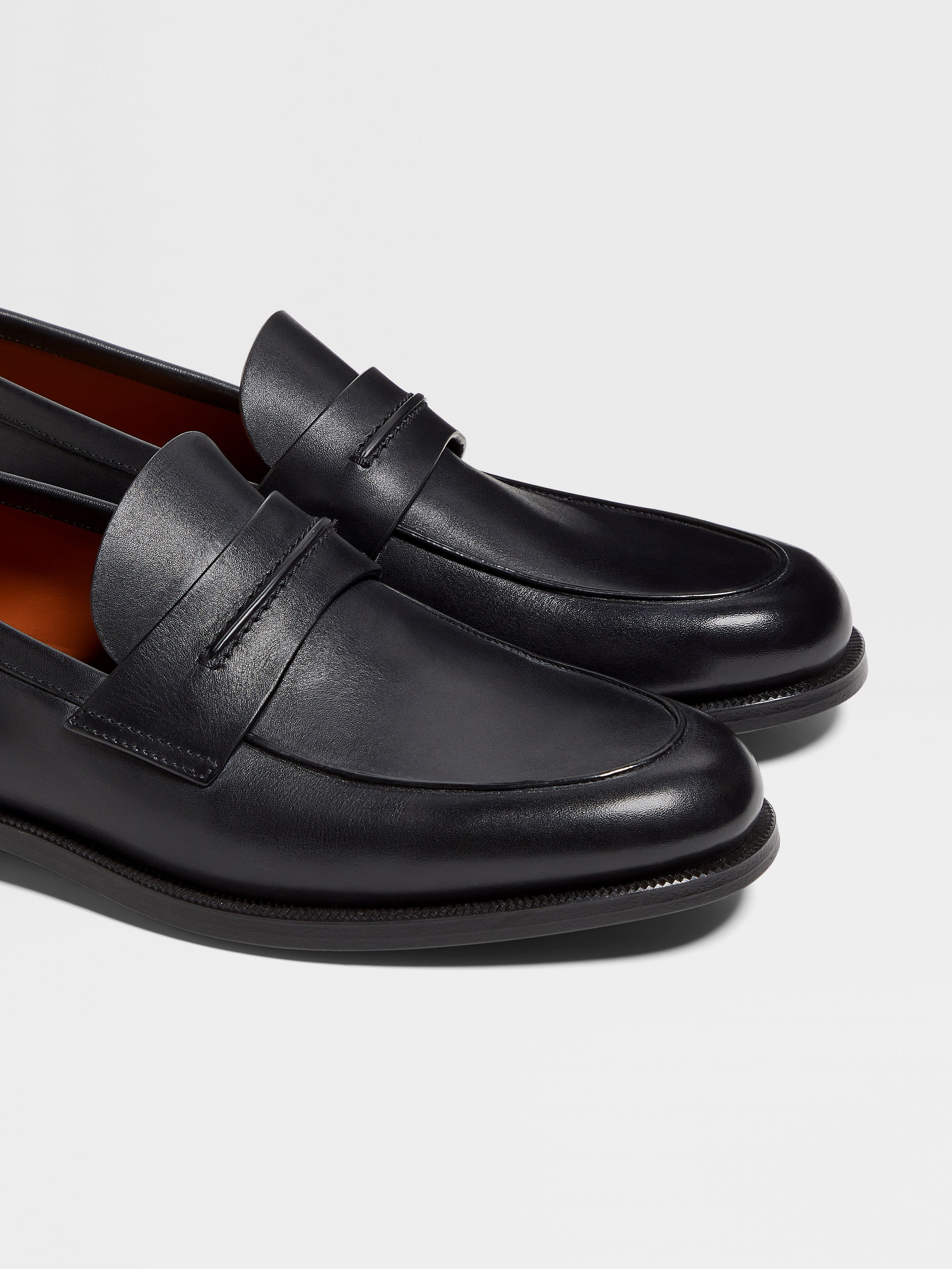 BLACK LEATHER MOCASSIN CORSO LOAFERS - 5