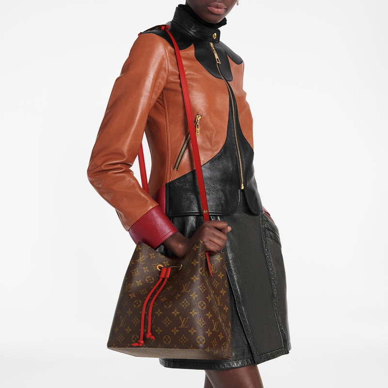 Louis Vuitton NéoNoé outlook