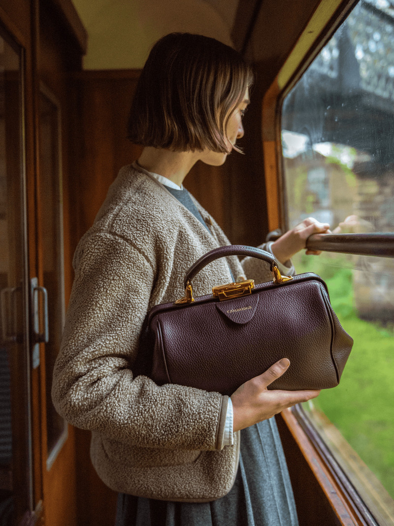 Cambridge Satchel The Sophie - Bordeaux Calf Grain outlook