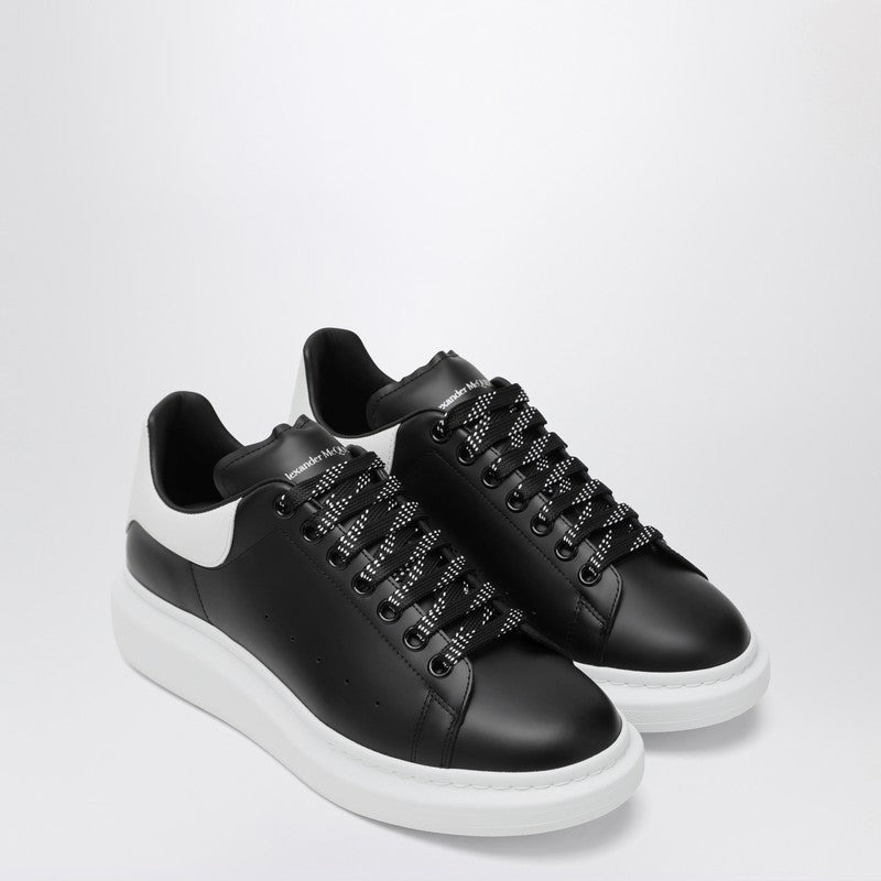 Alexander McQueen Oversized sneakers - 1