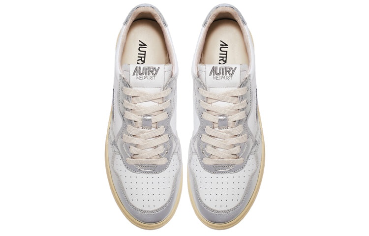 (WMNS) AUTRY Medalist Low Top Bicolor 'White Silver' AULW-WB18 - 3