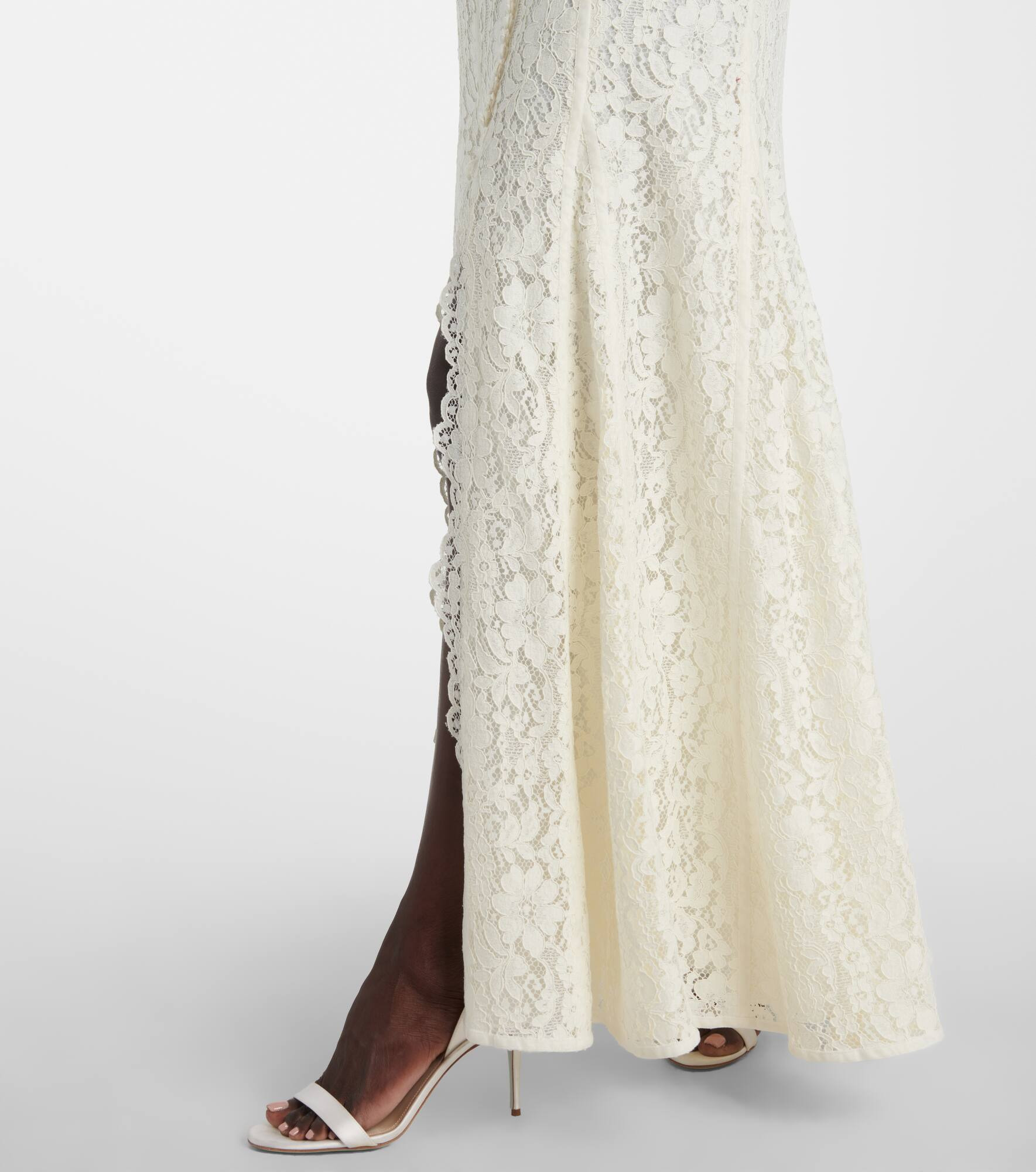 Lace gown - 6