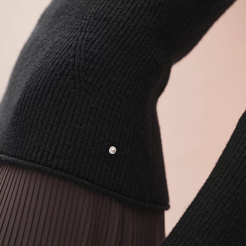 High collar sweater - 4