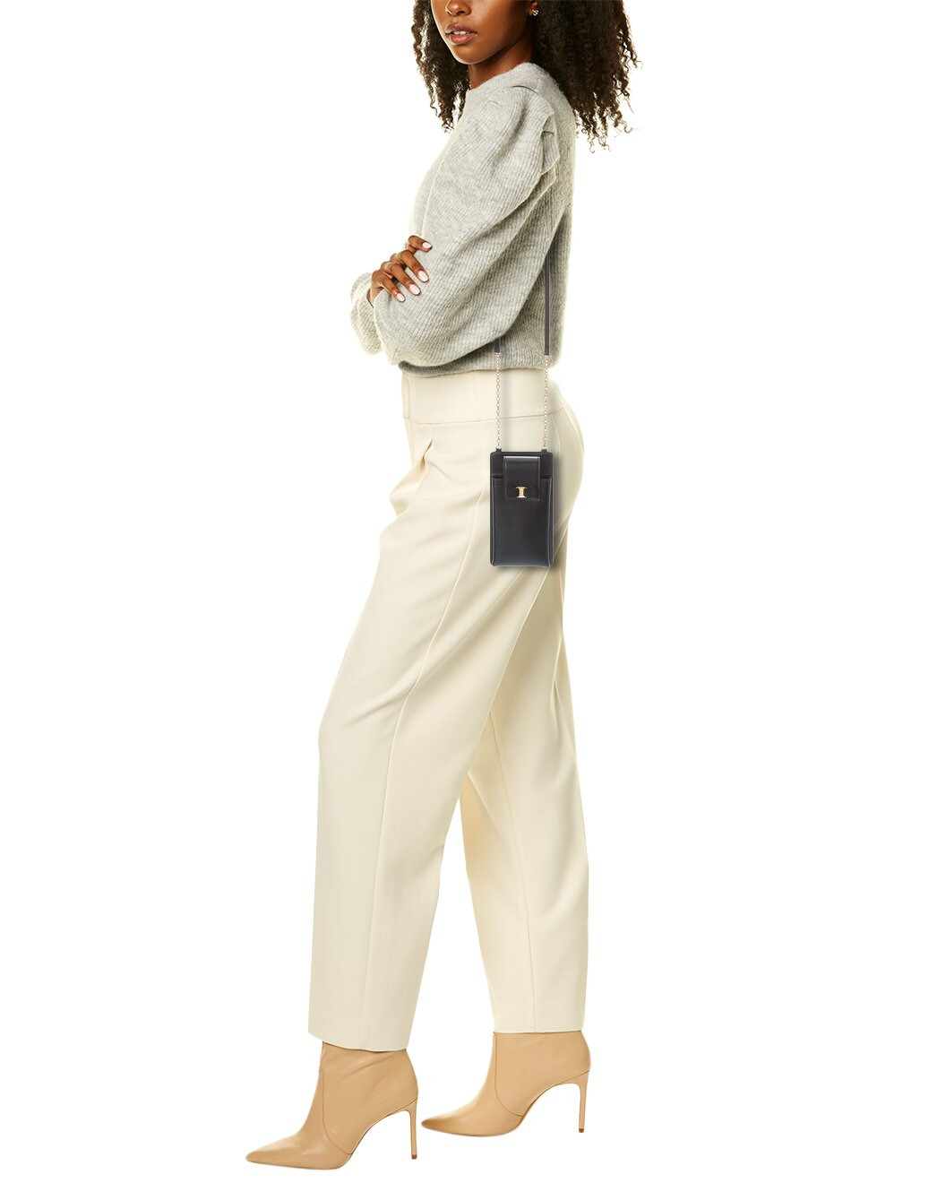 Ferragamo Leather Smartphone Pouch - 4