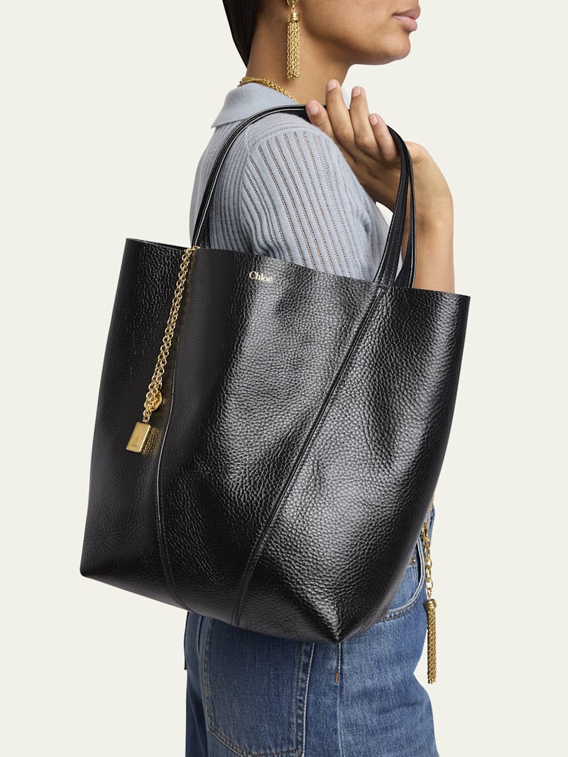 Chloé Spin Medium Tote Bag in Leather outlook