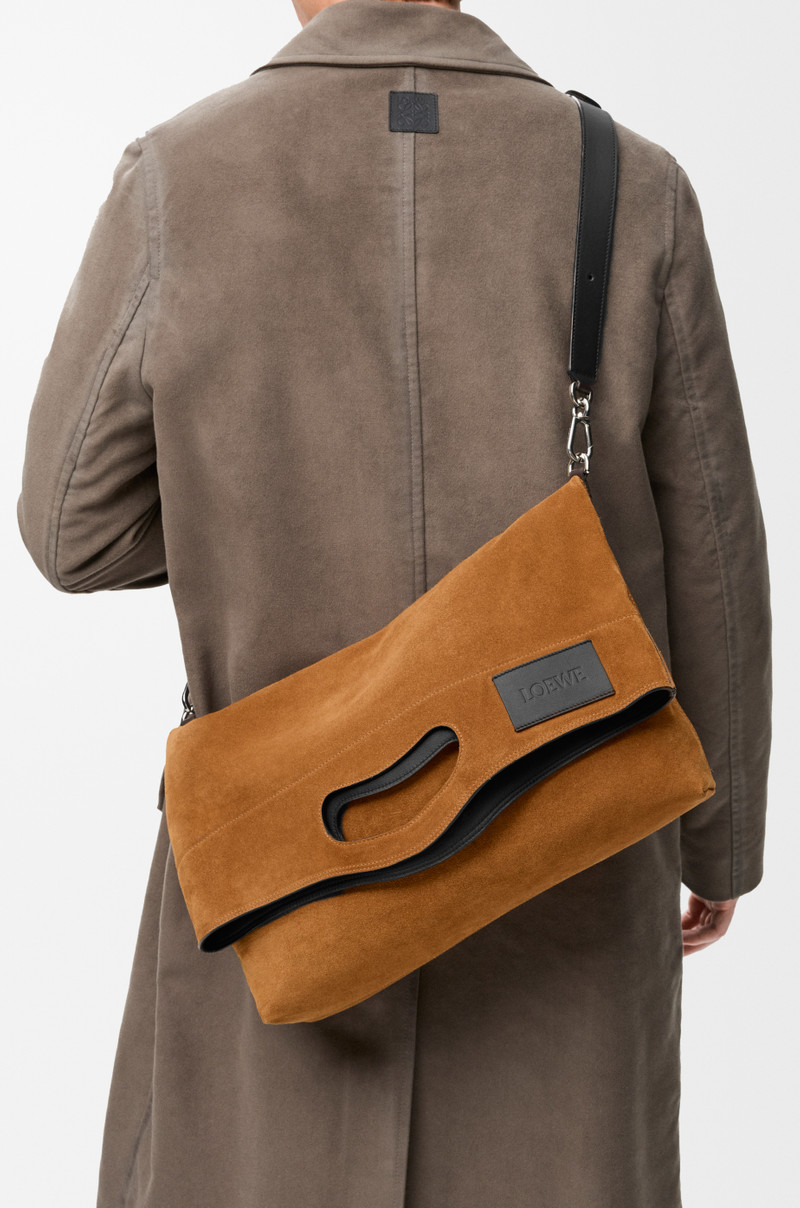 Bob folded tote in suede 3