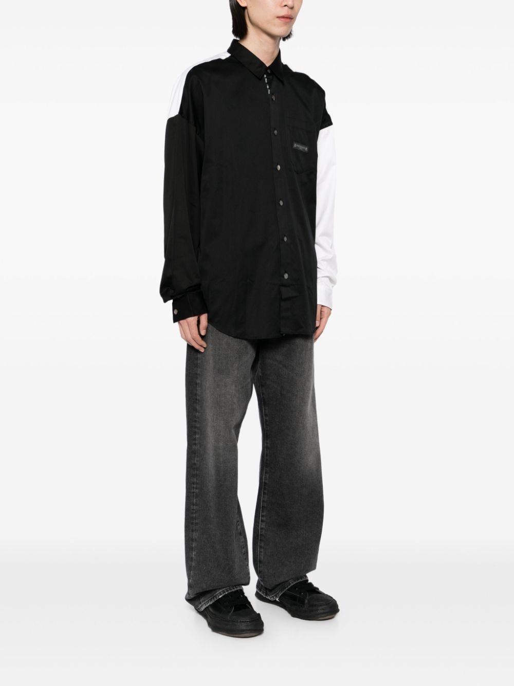 logo-patched shirt - 3