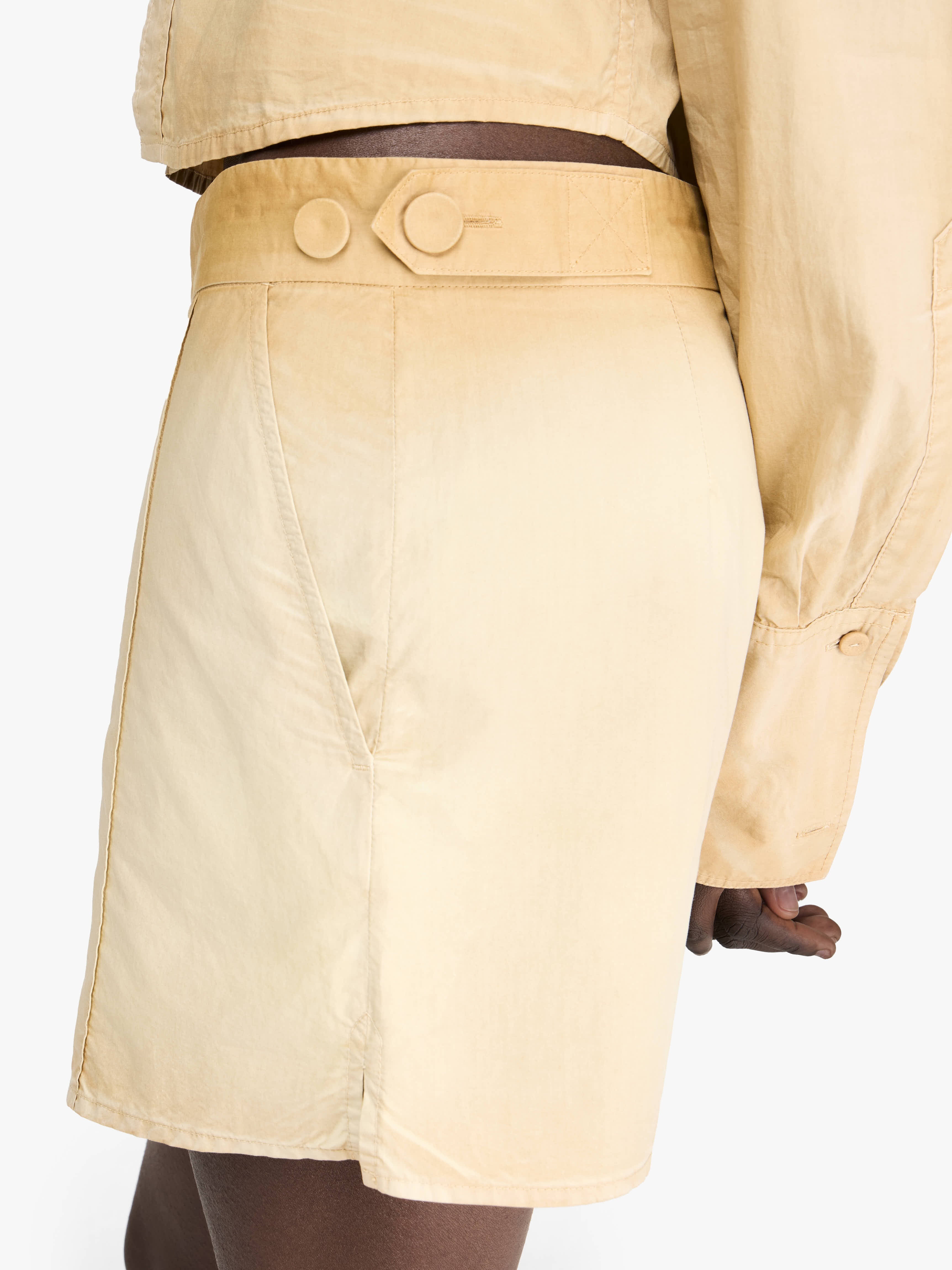 GARMENT DYED SHORTS - 4
