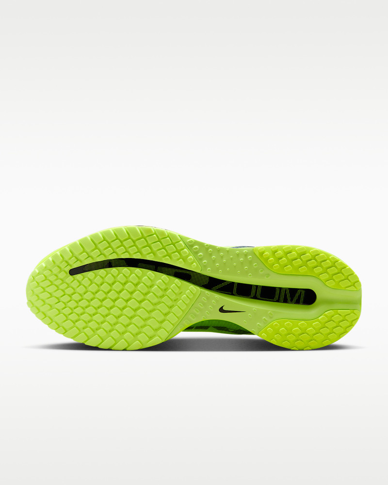 Nike Nike Pegasus Premium Men's Road Running Shoes outlook