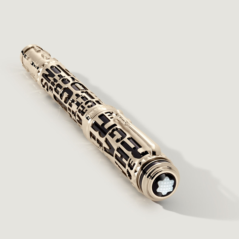 GREAT CHARACTERS HOMAGE TO QUEEN LIMITED EDITION 95 4