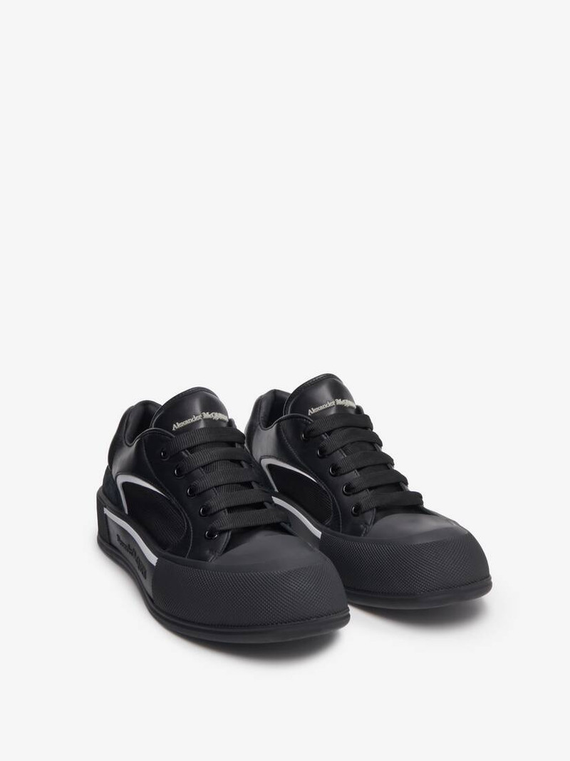 Alexander McQueen Men's Skate Deck Plimsoll in Black/white outlook