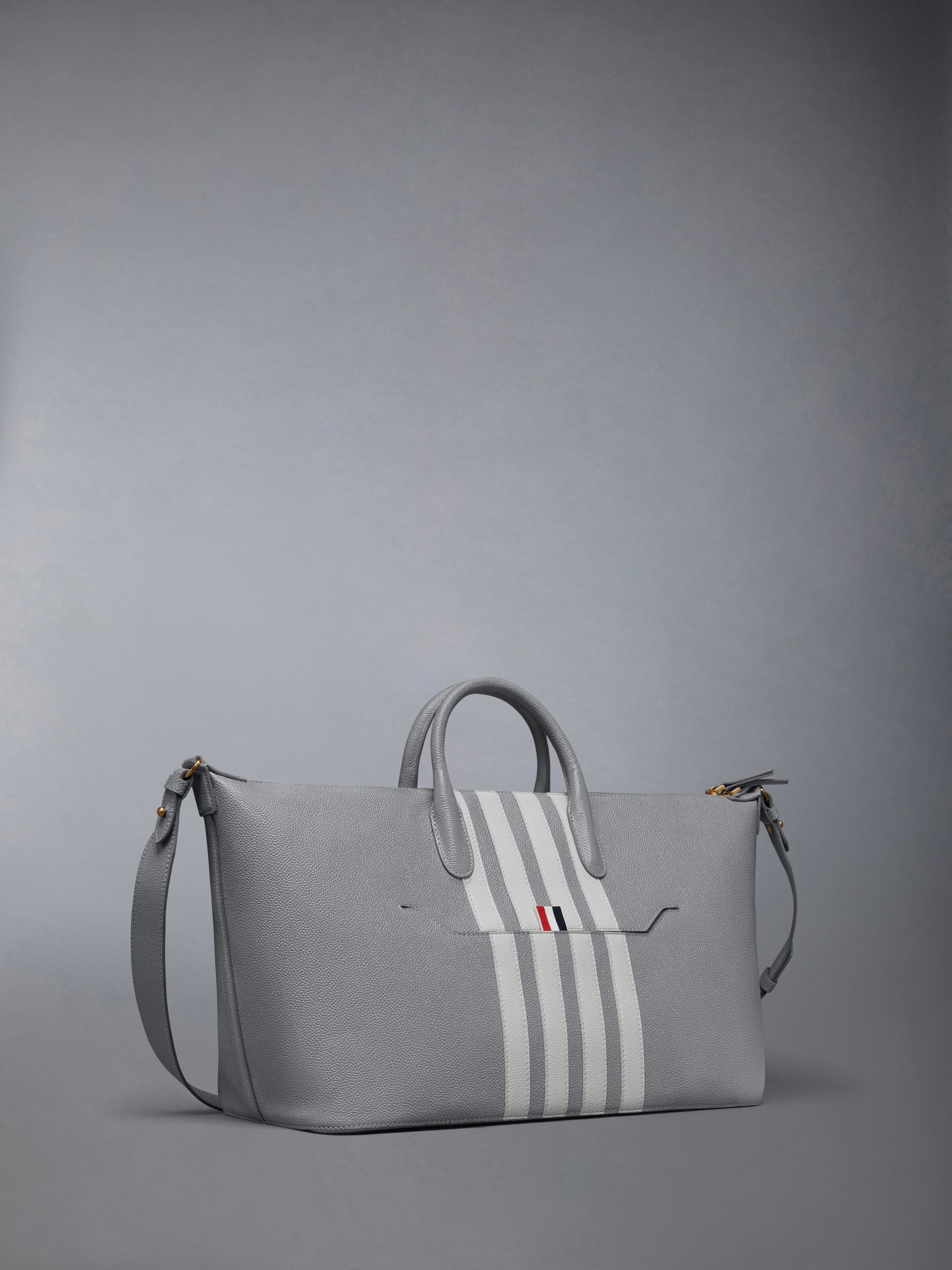 Pebble Grain 4-Bar Medium Duffle - 2