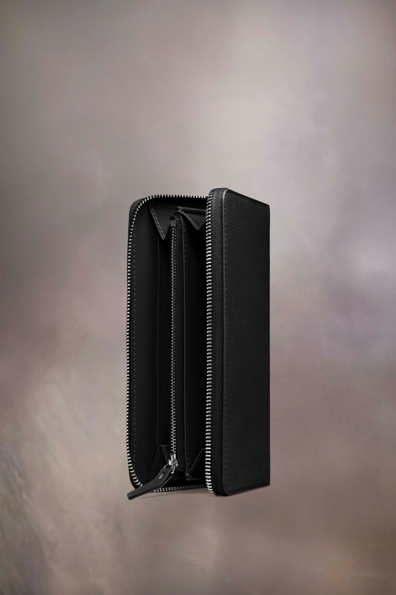 Four stitches zip-around wallet 2