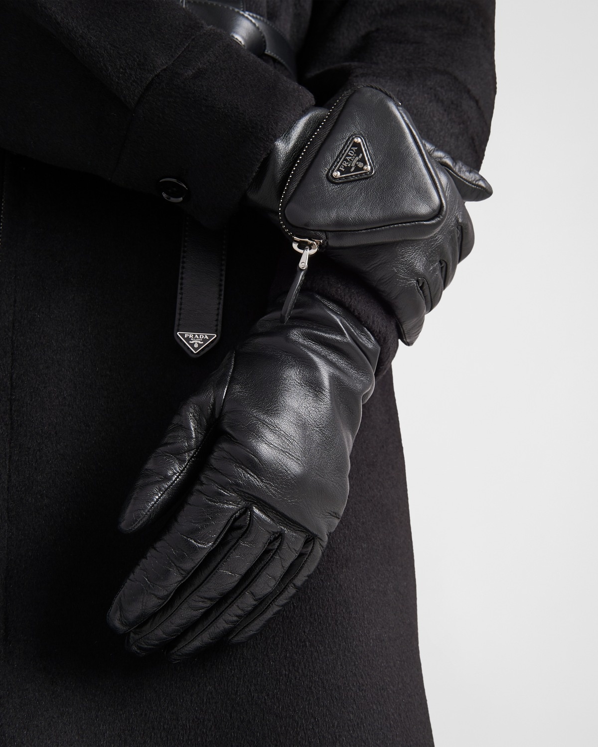 Prada Nappa leather gloves with pouch | REVERSIBLE