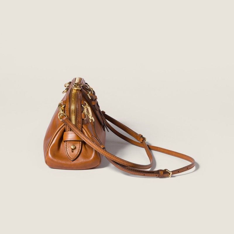 Caprice leather clutch 7