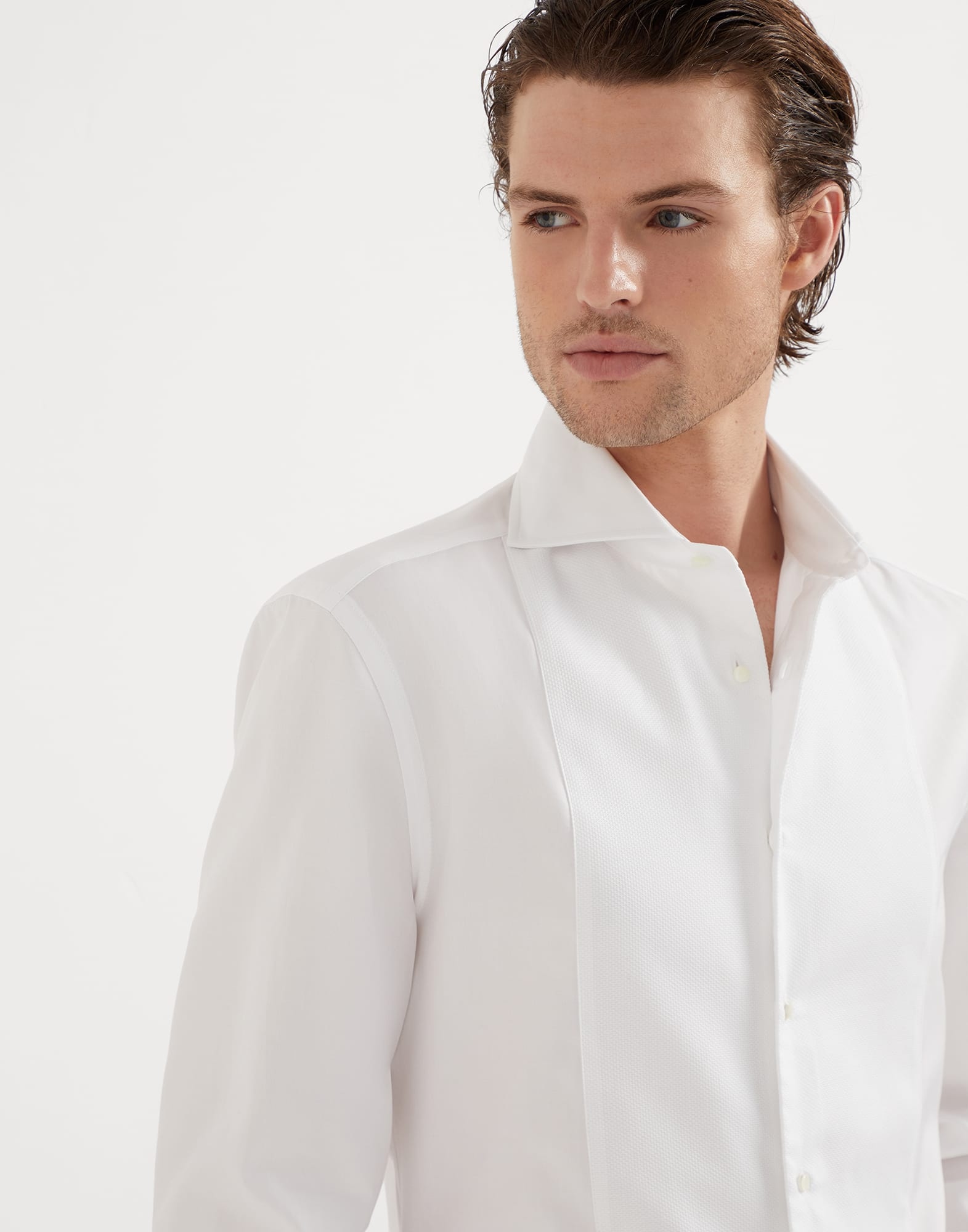 Sea Island cotton twill slim fit tuxedo shirt with pleated bib, spread collar and French cuffs - 3