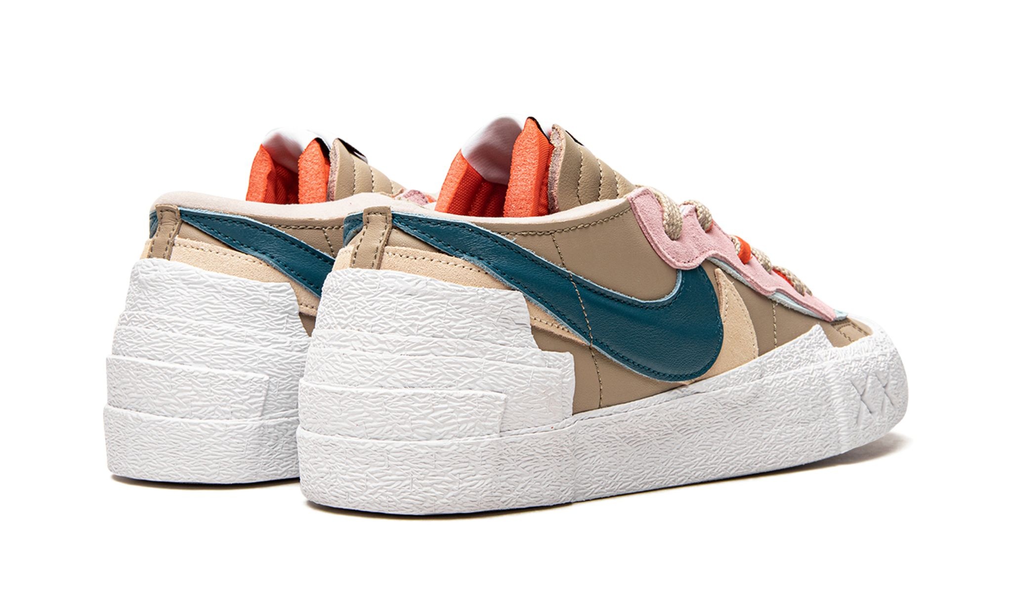 Blazer Low "Sacai - Kaws Reed" - 3