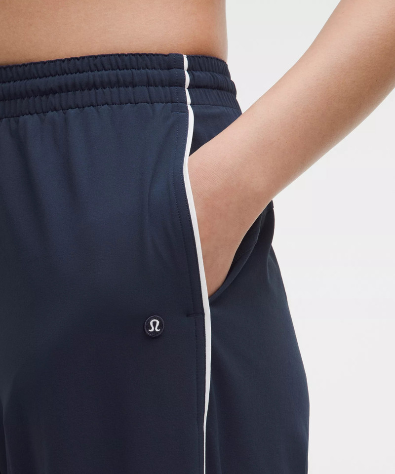 Court Rival Wide-Leg Track Pant *Regular 5