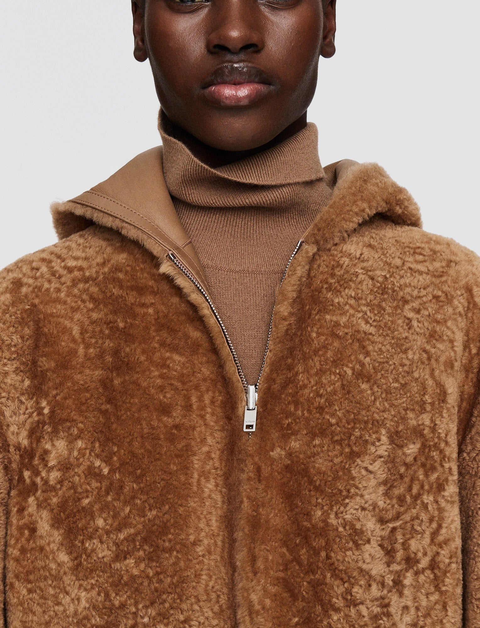 Reversible Shearling Cosser Coat - 5