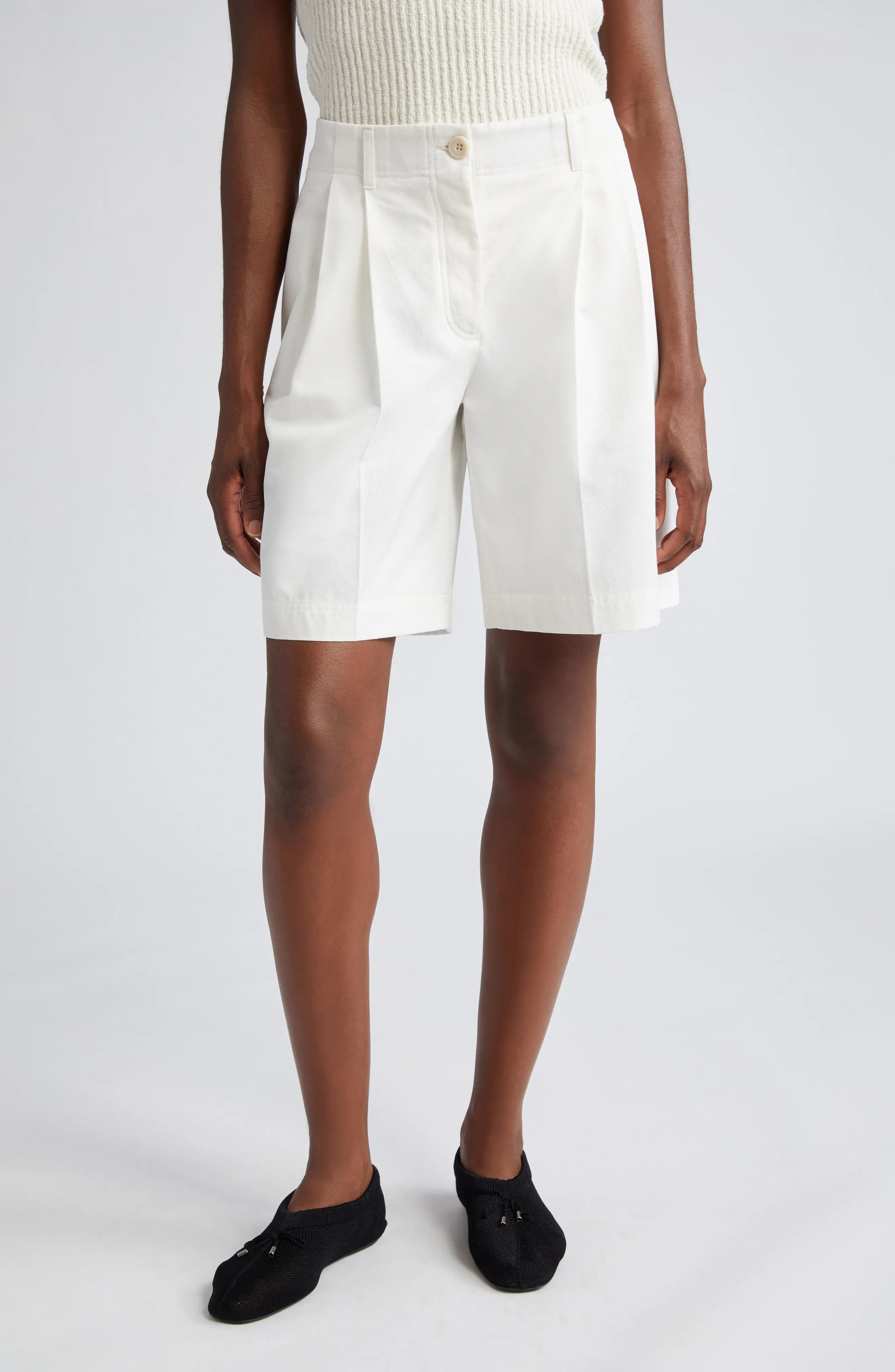 Relaxed Organic Cotton Twill Shorts - 1