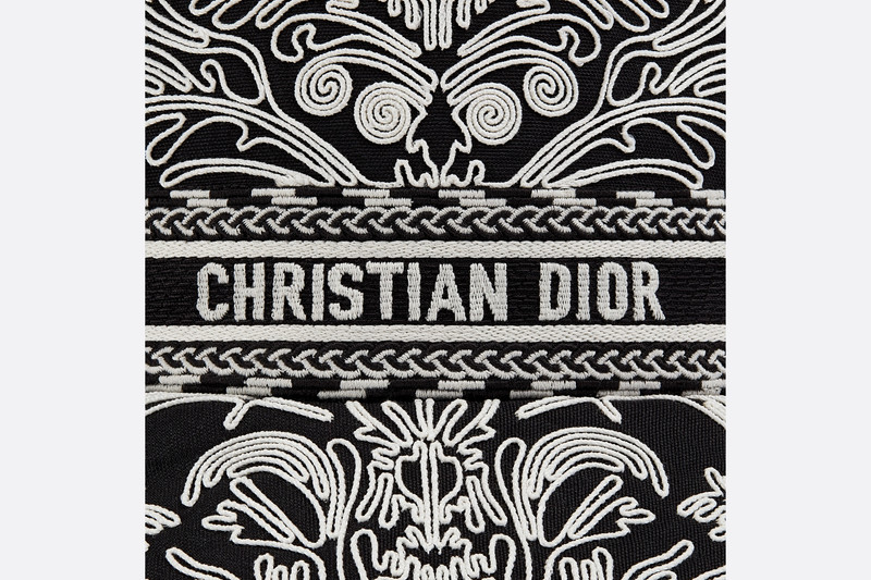 D-Bobby Small Brim Bucket Hat 7