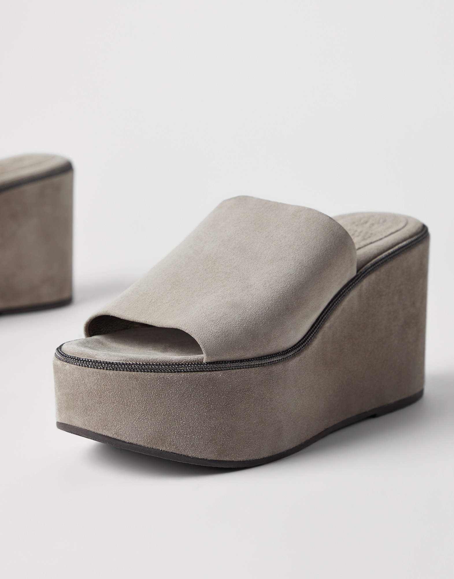 Suede wedges with precious welt - 3