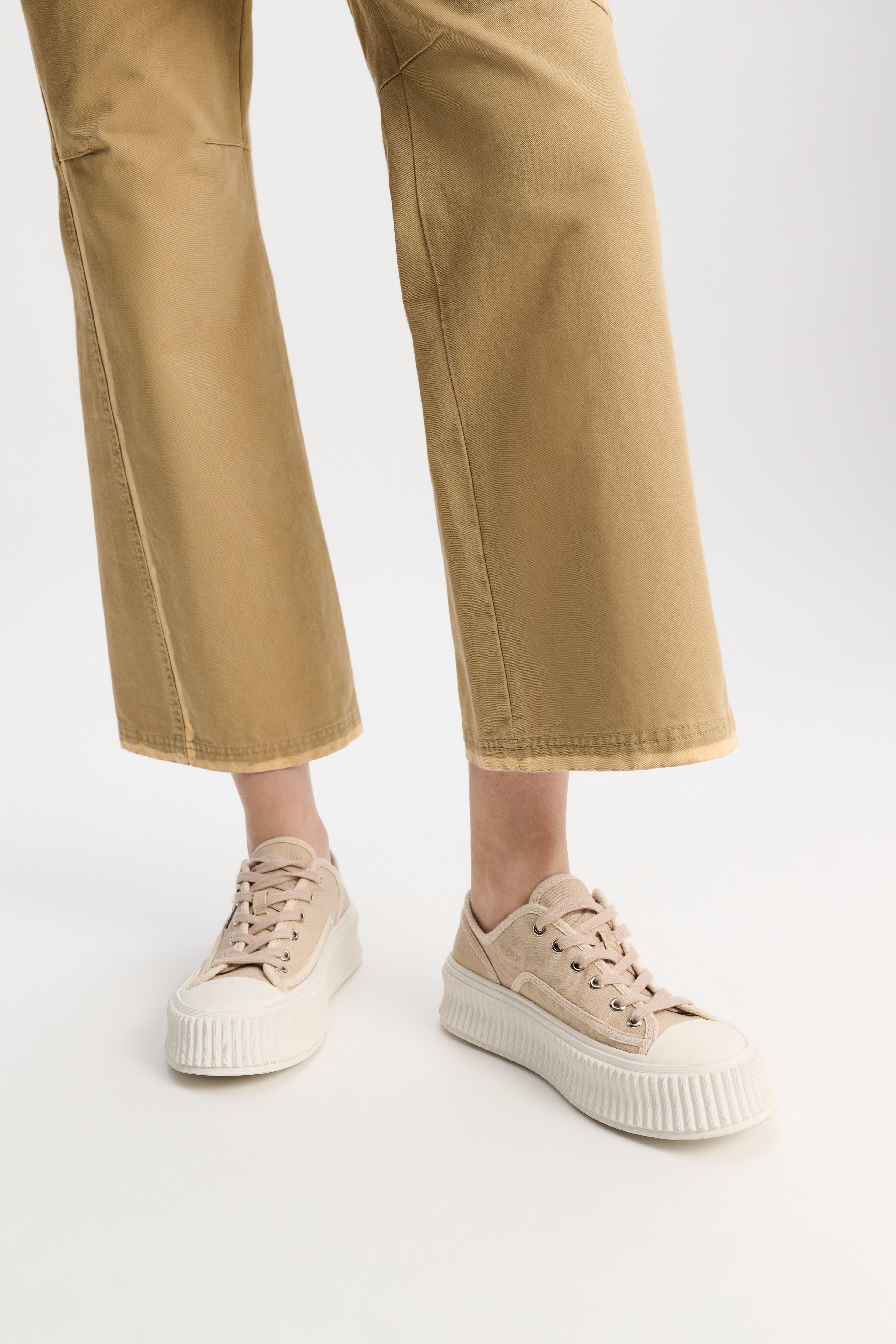 FLORAL SPORTINESS embroidered sneaker - 5