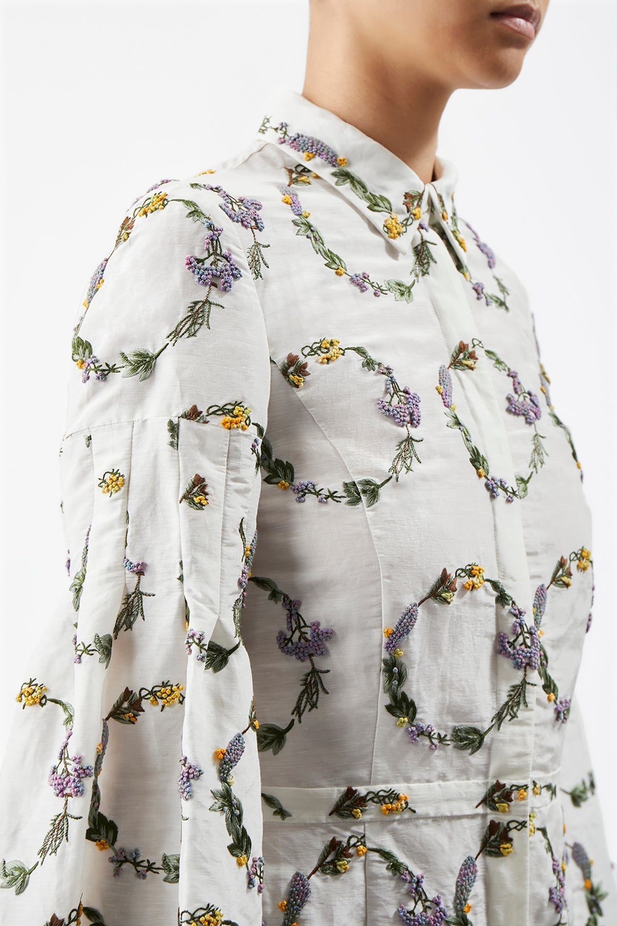 Embroidered Mauri Dress in Silk Linen - 5