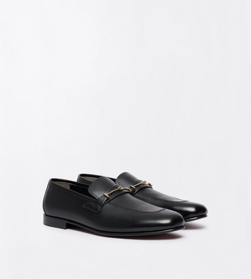 TOM FORD BURNISHED LEATHER DOUBLE T HARDWARE GIGI LOAFER outlook