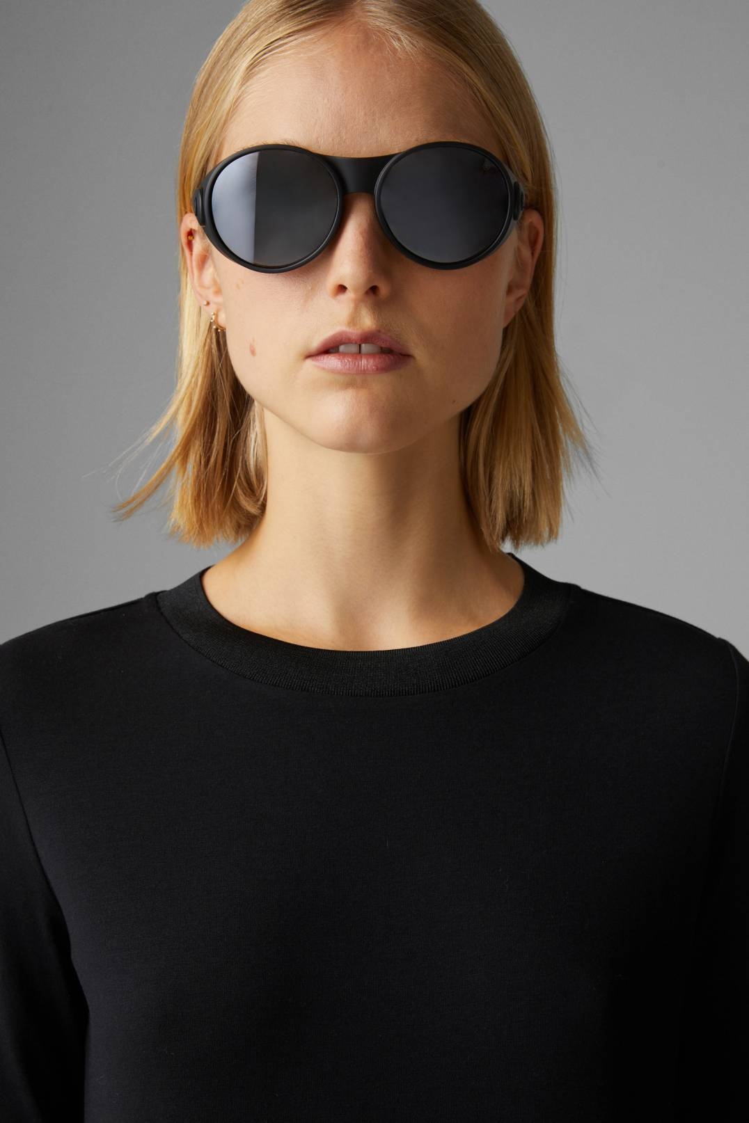 ALEXI LONG-SLEEVE TOP IN BLACK - 4