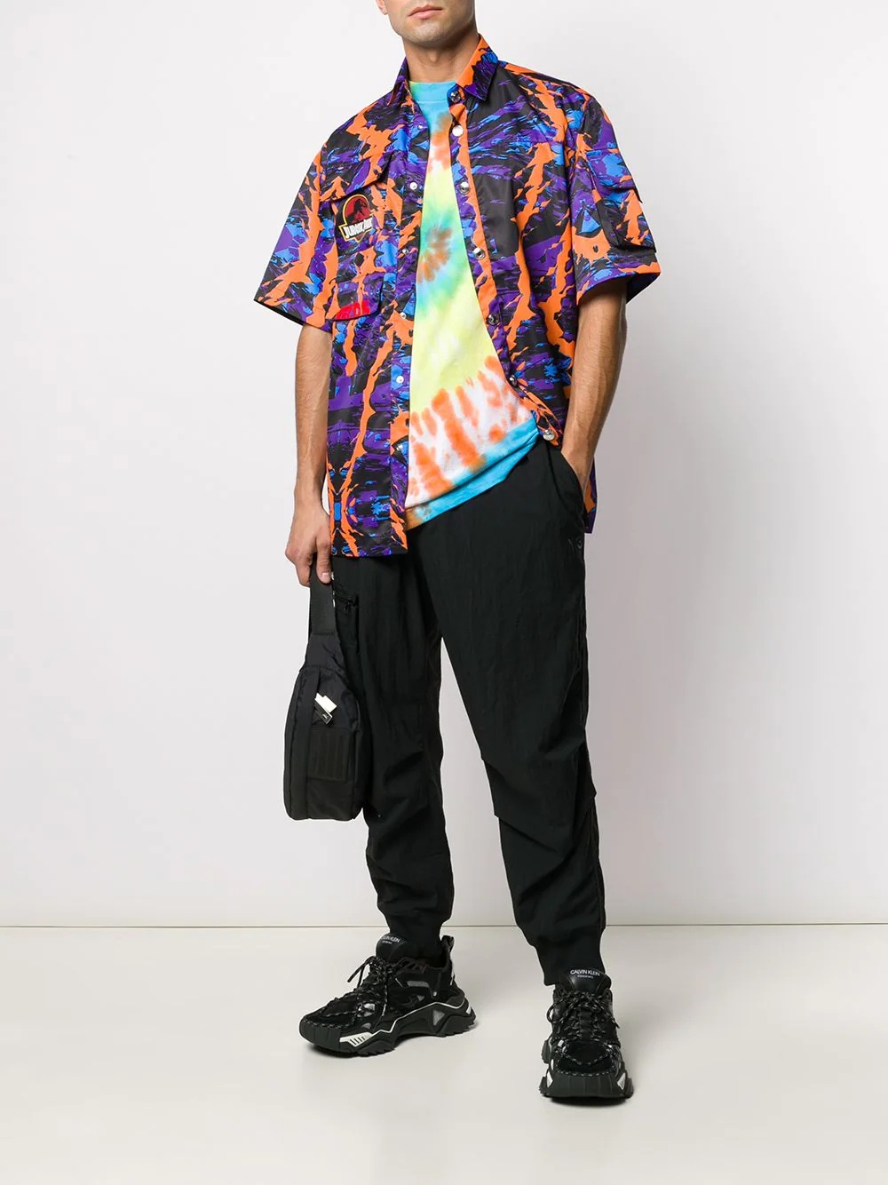 abstract print multi-pocket shirt - 2