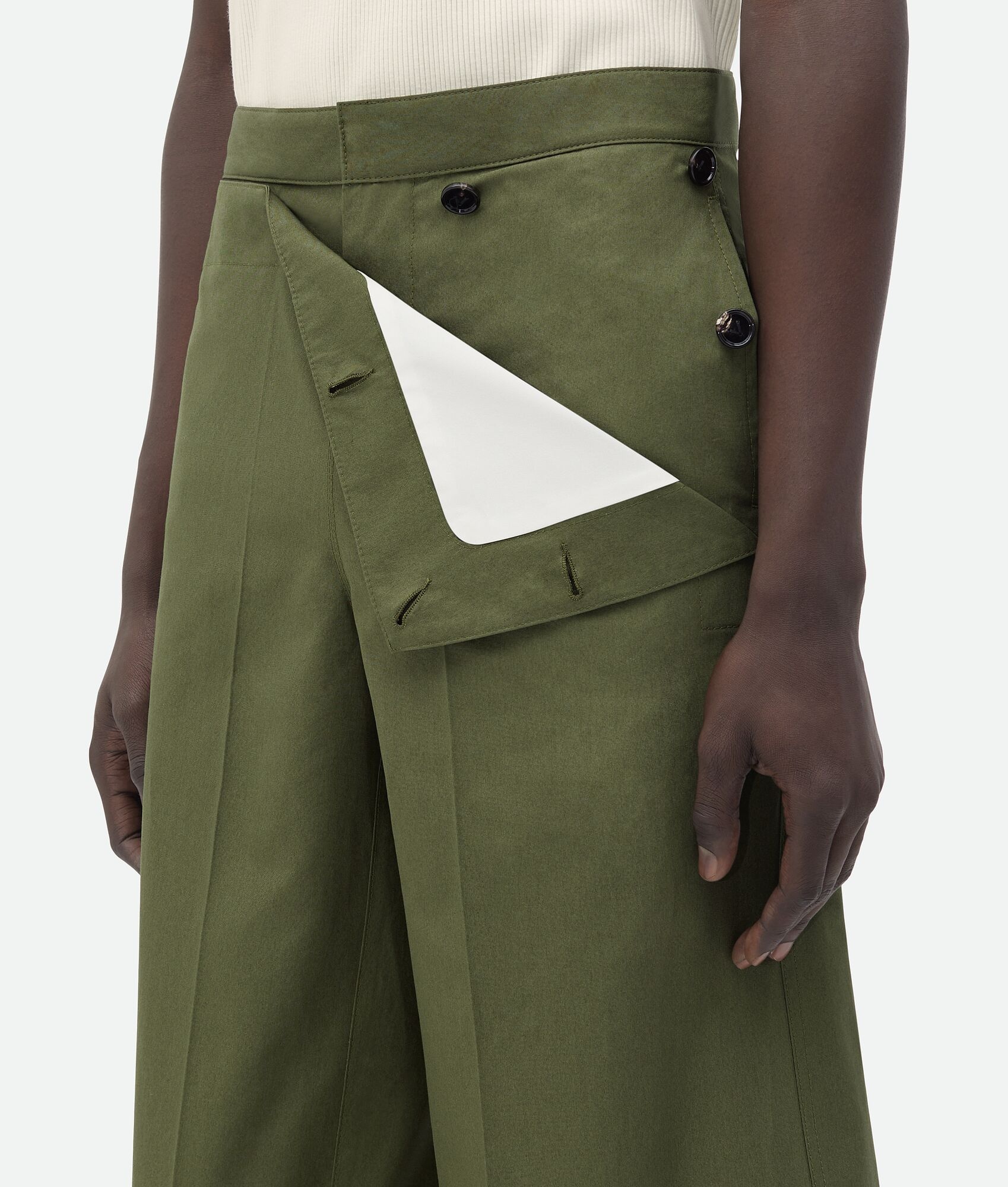 Compact Cotton Shorts - 6