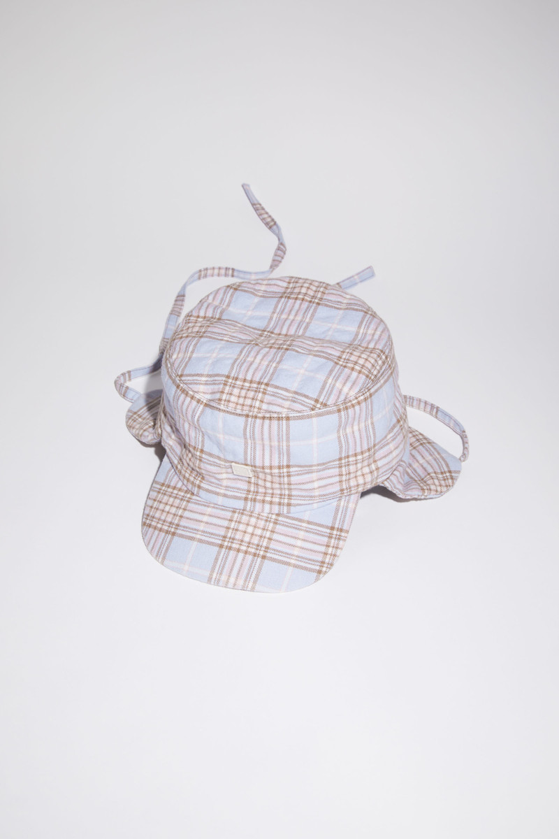 Check trapper hat - Light blue/pink 1