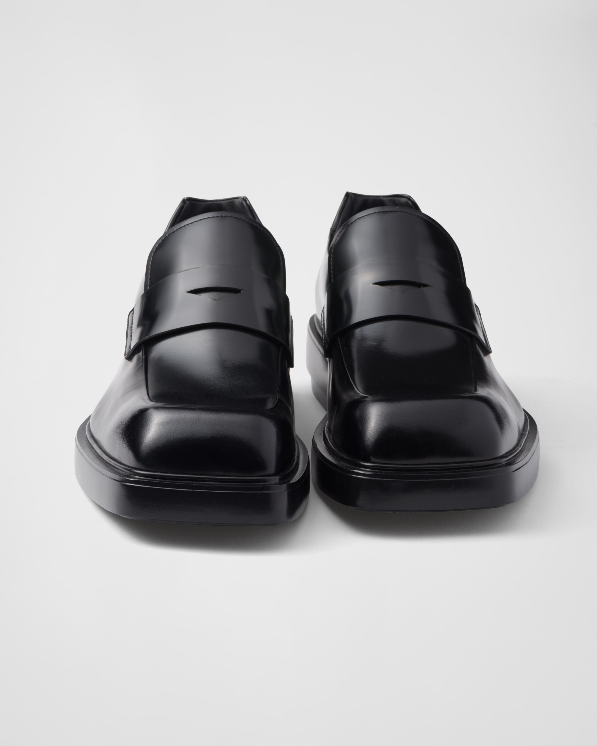 Brushed leather loafers - 6