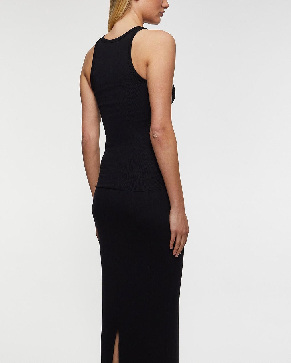 Top High Neck Fitted Tank  Black - 4