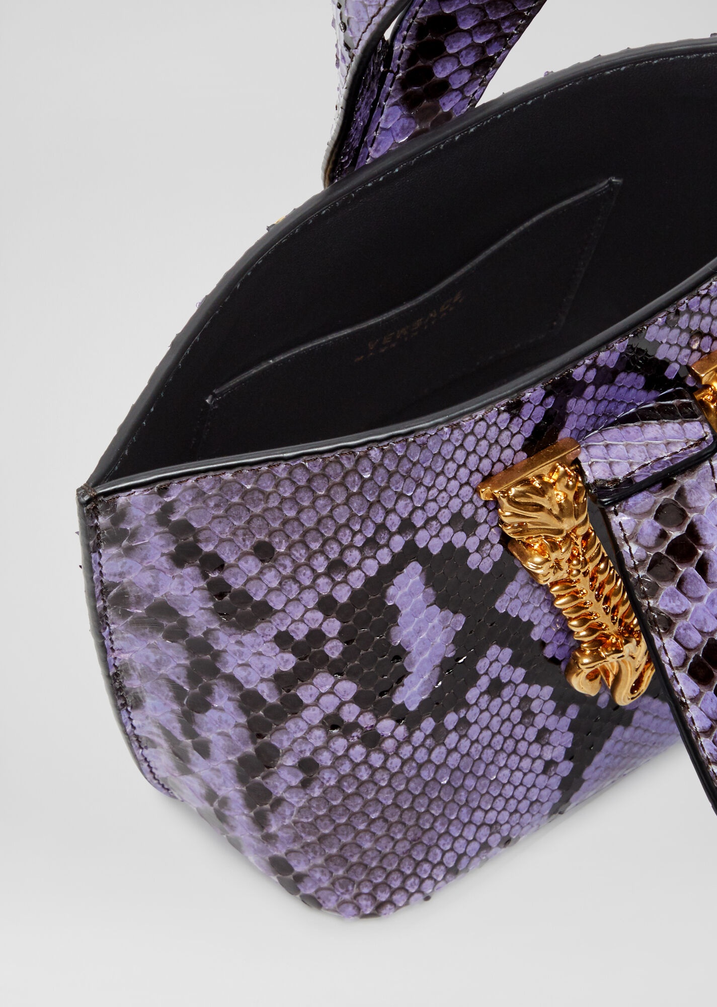 Virtus Python Bucket Bag - 6