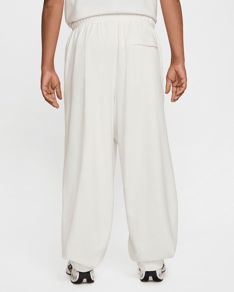 Nike Nike Club Fleece Men's Oversized French Terry Pants outlook