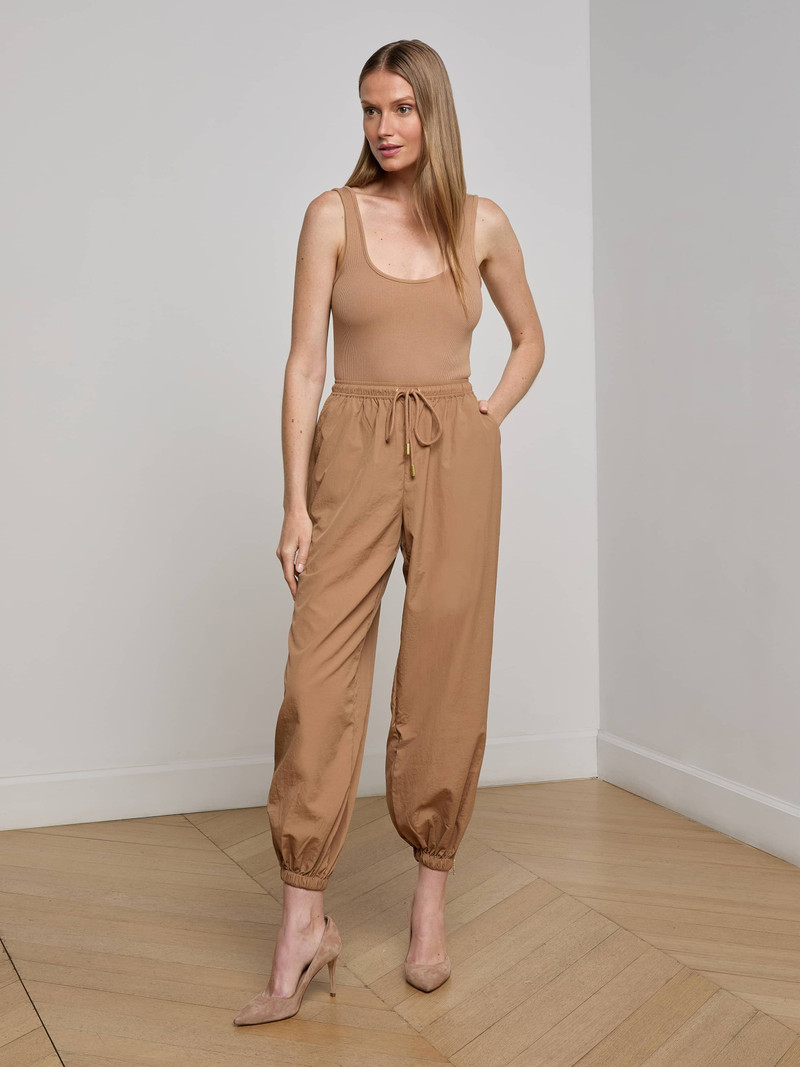 L'AGENCE Mariko Jogger outlook