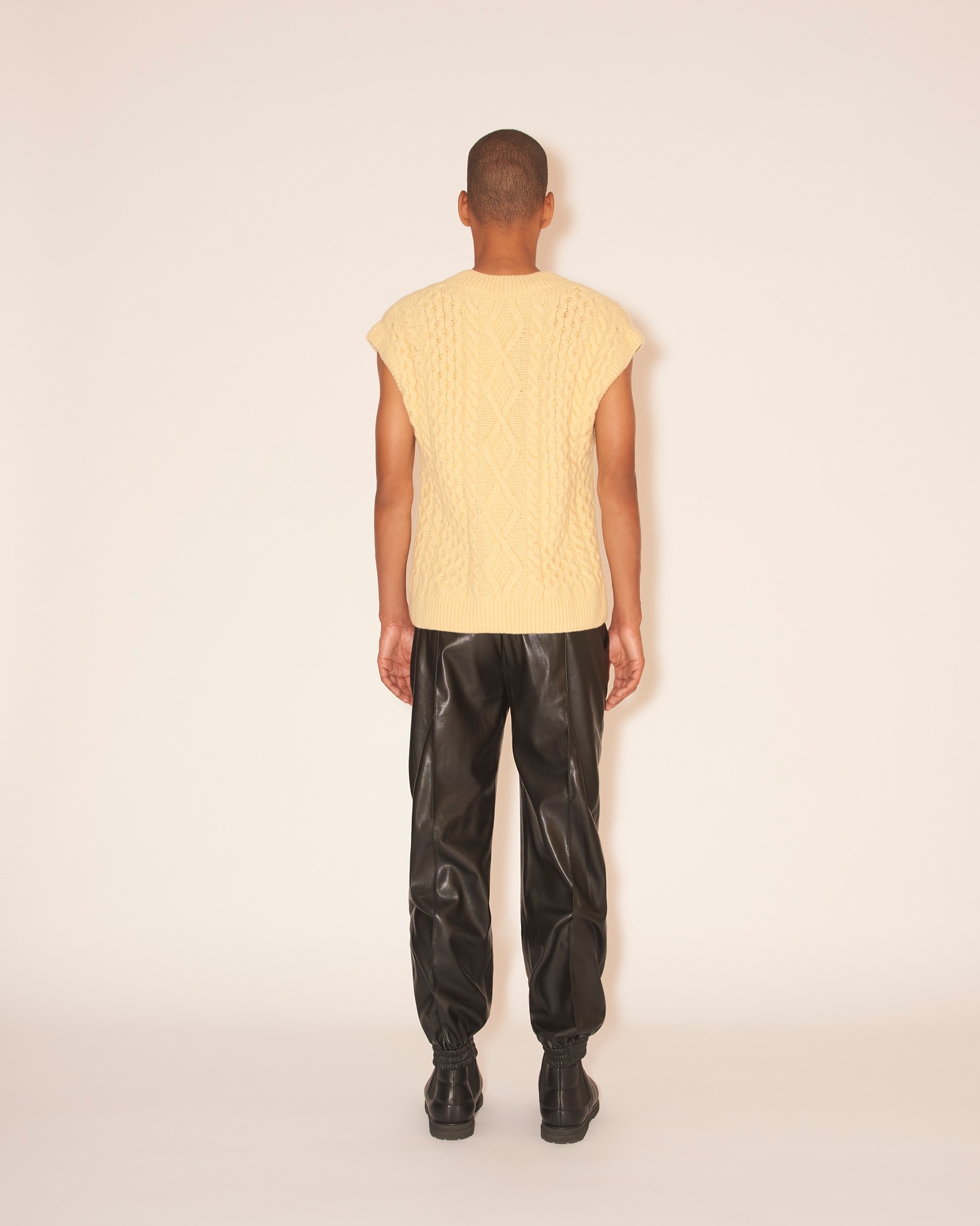 DOAN - Cable knit vest - Pale yellow - 4