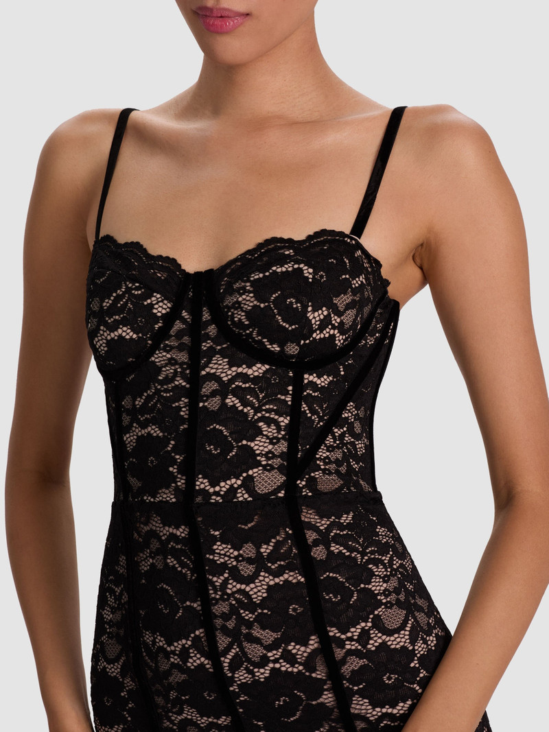 Alice + Olivia CARISSA LACE MAXI DRESS outlook