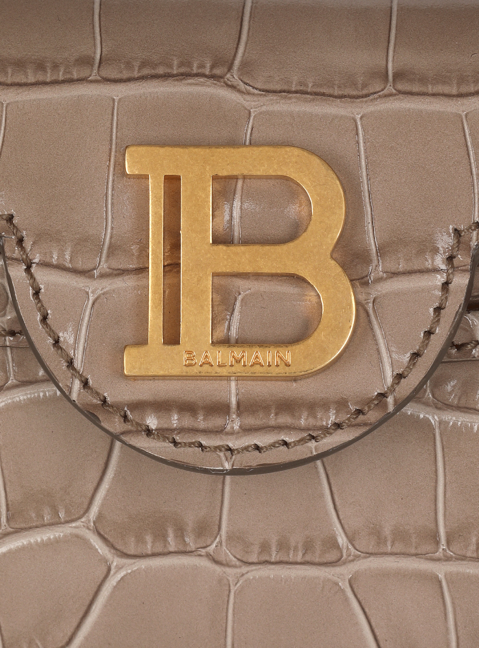 Crocodile-embossed leather B-Buzz 19 bag - 7