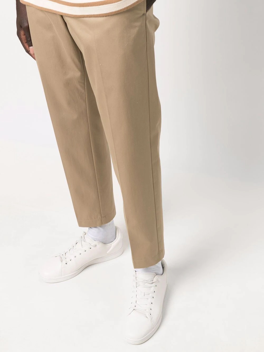 triangle logo-patch chino trousers - 5