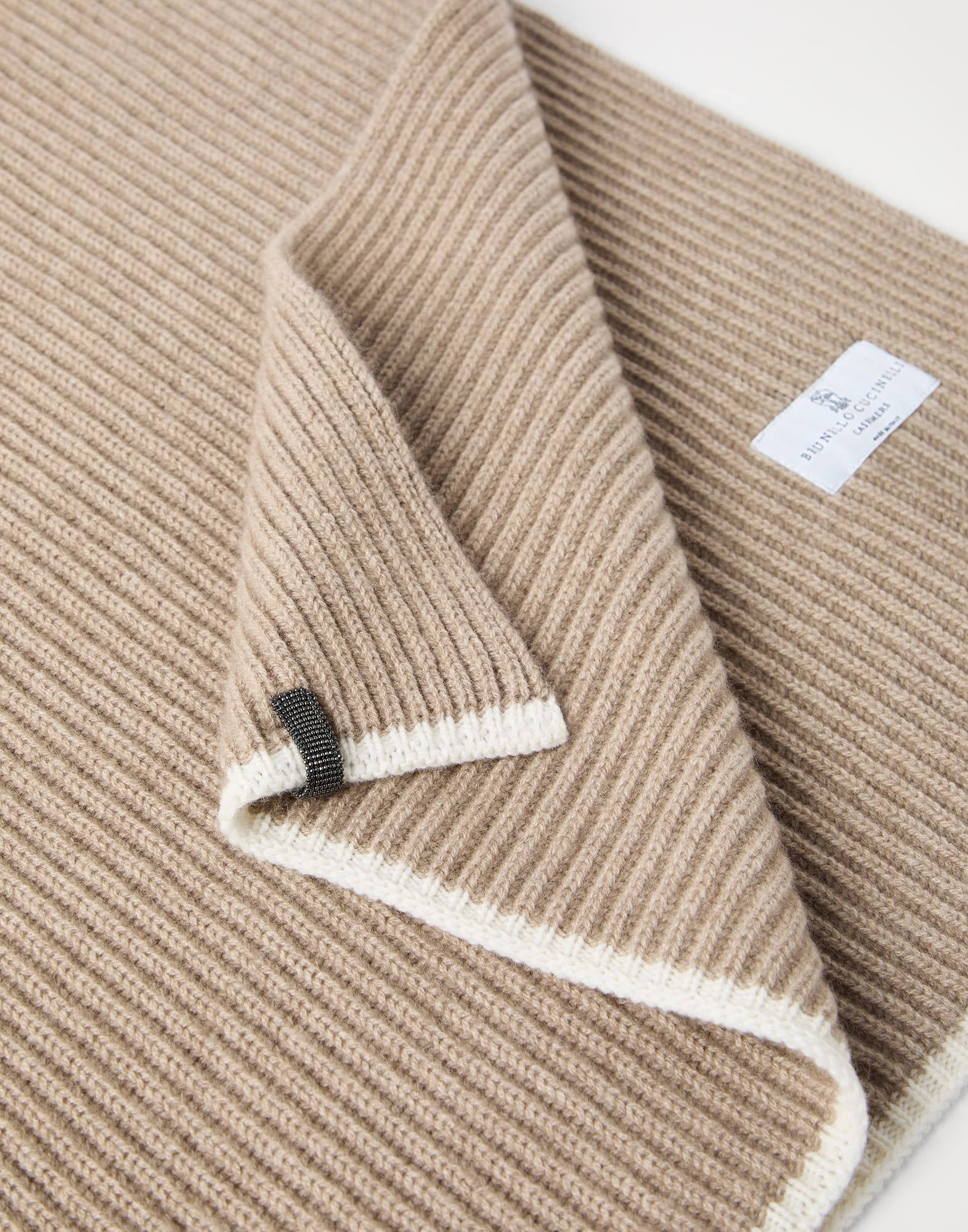 Cashmere English rib knit scarf with monili - 3