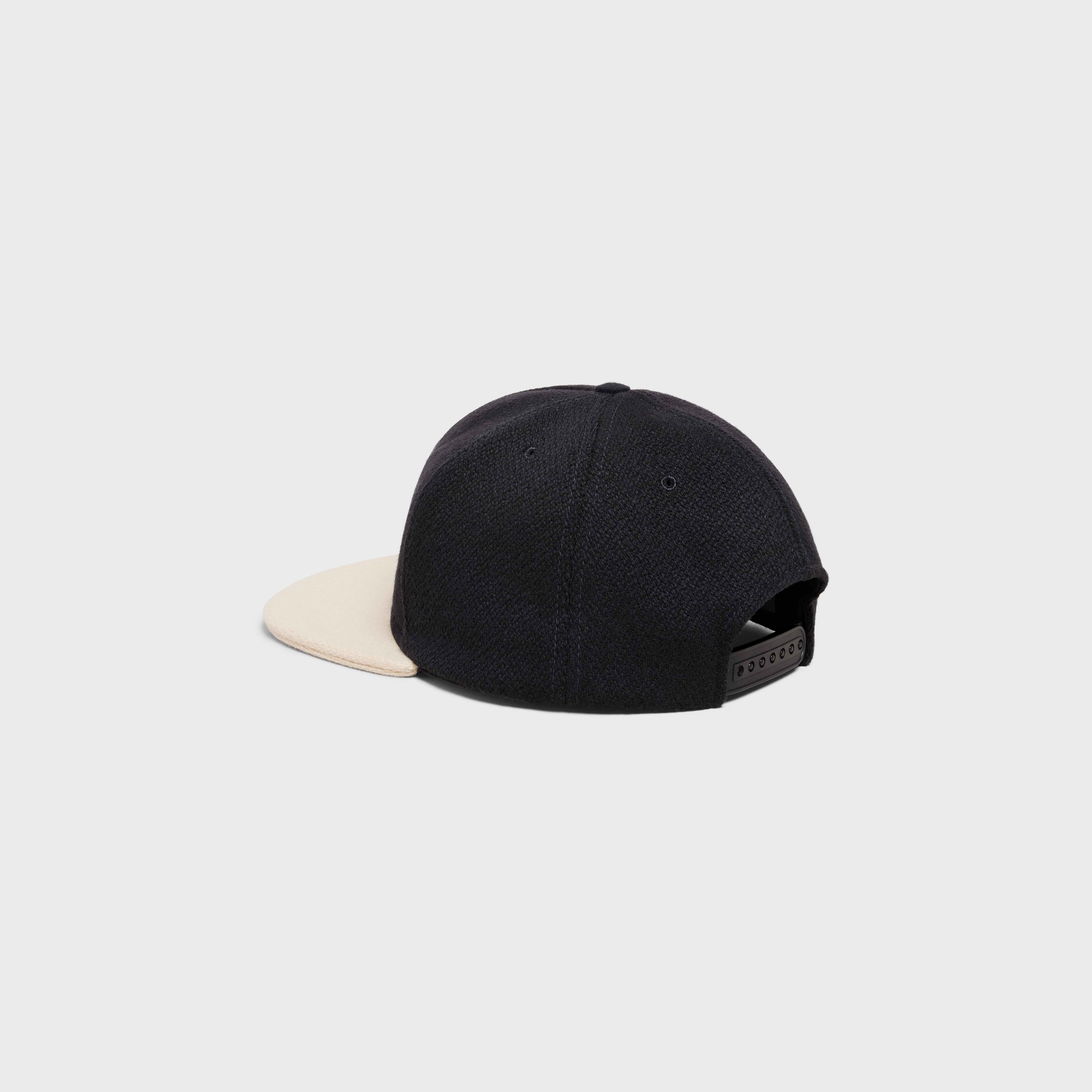 INITIAL SNAPBACK CAP IN WOOL - 3