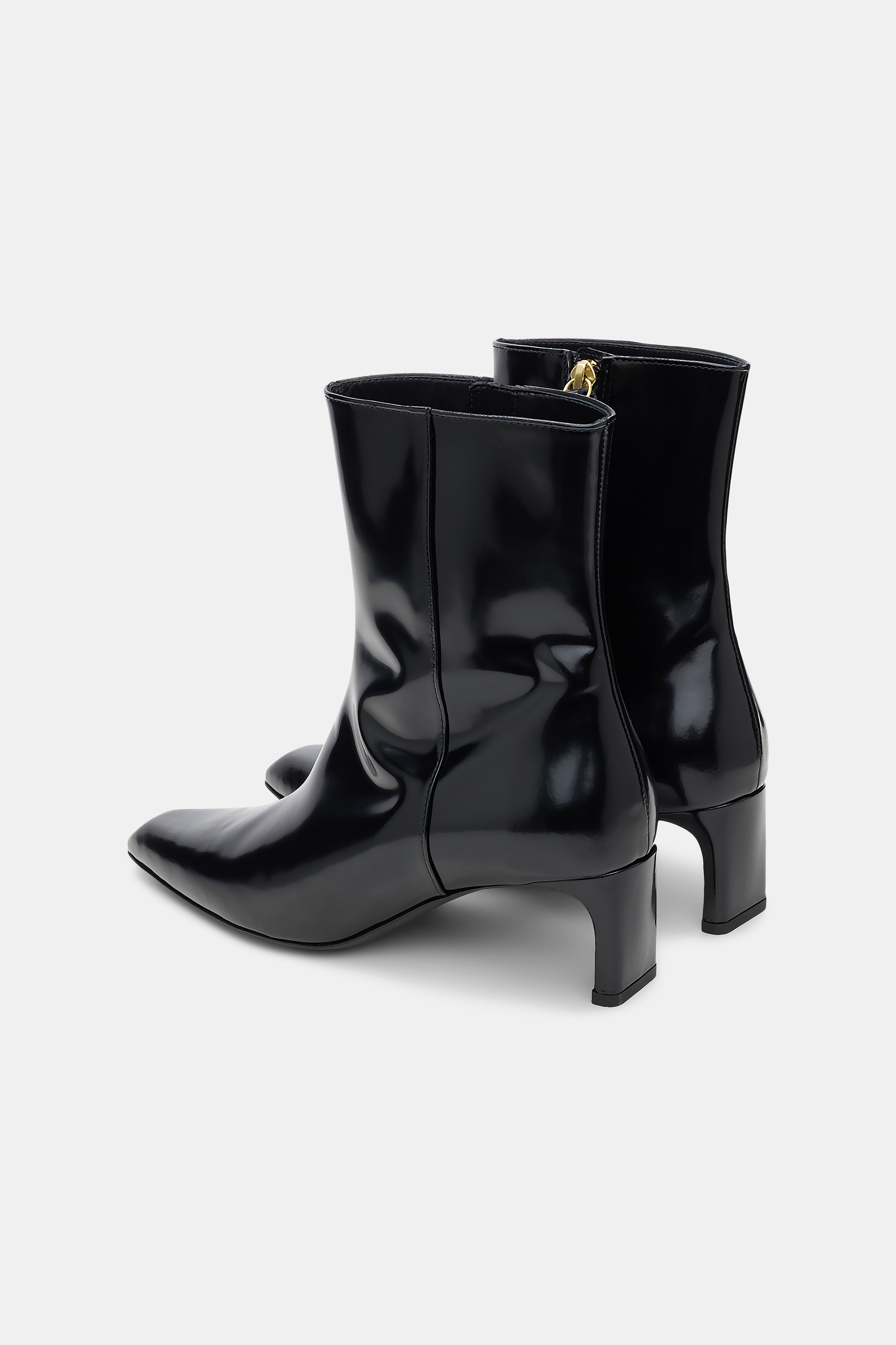 SUBTLE SHINE Ankle Boot - 7
