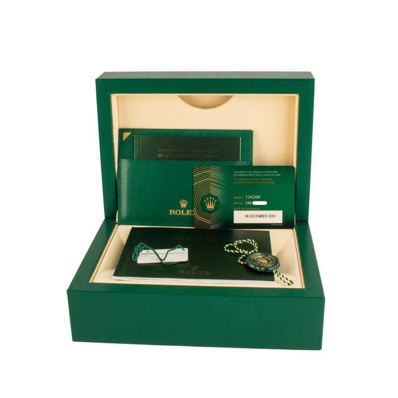 Rolex Oyster Perpetual 34 124200 Black Dial - 4