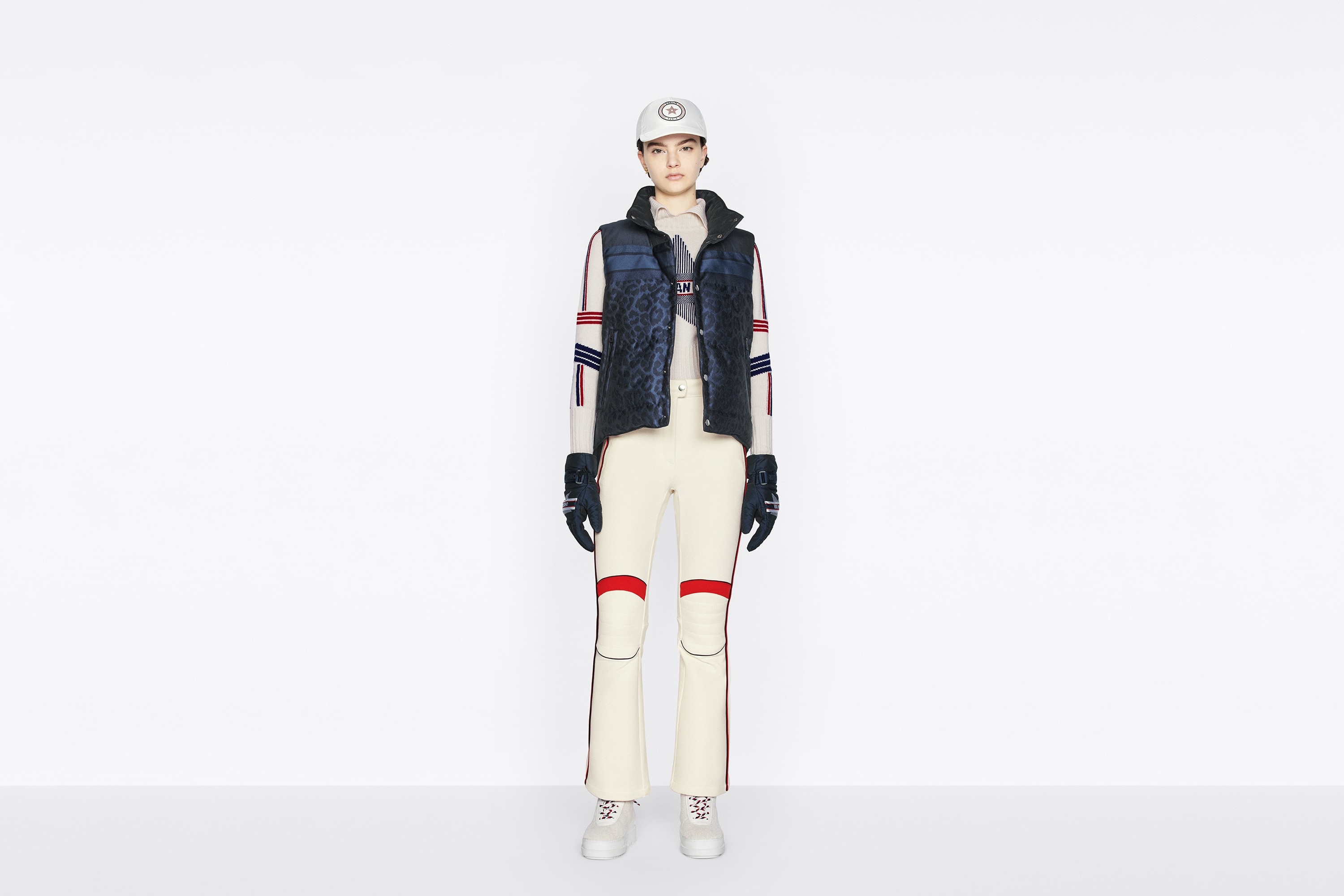 DiorAlps Sleeveless Down Jacket - 7
