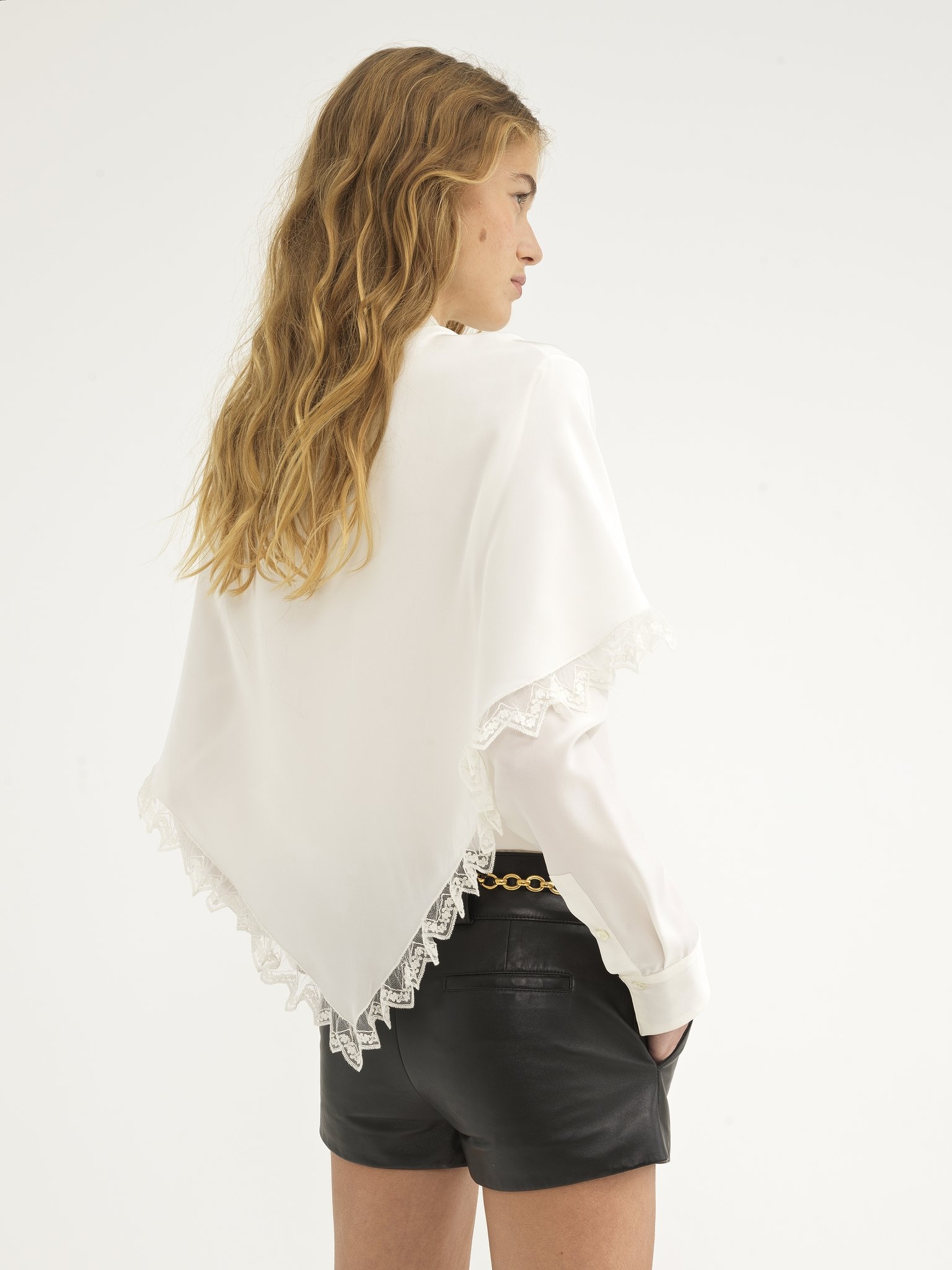 KNOTTED HERITAGE CAPE BLOUSE IN SILK - 5