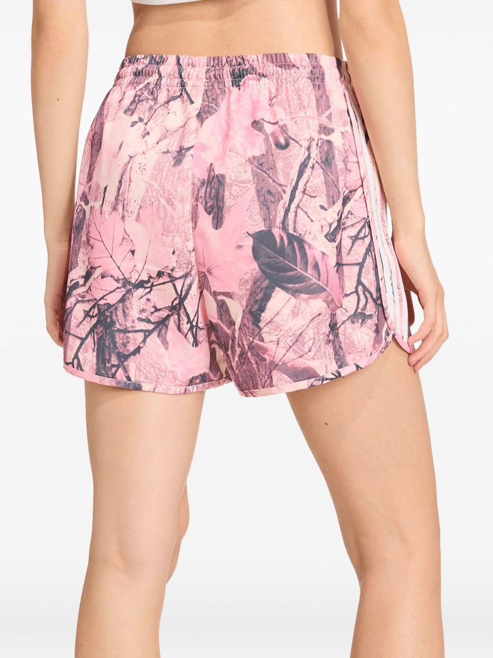 leaf camo-print satin shorts - 3